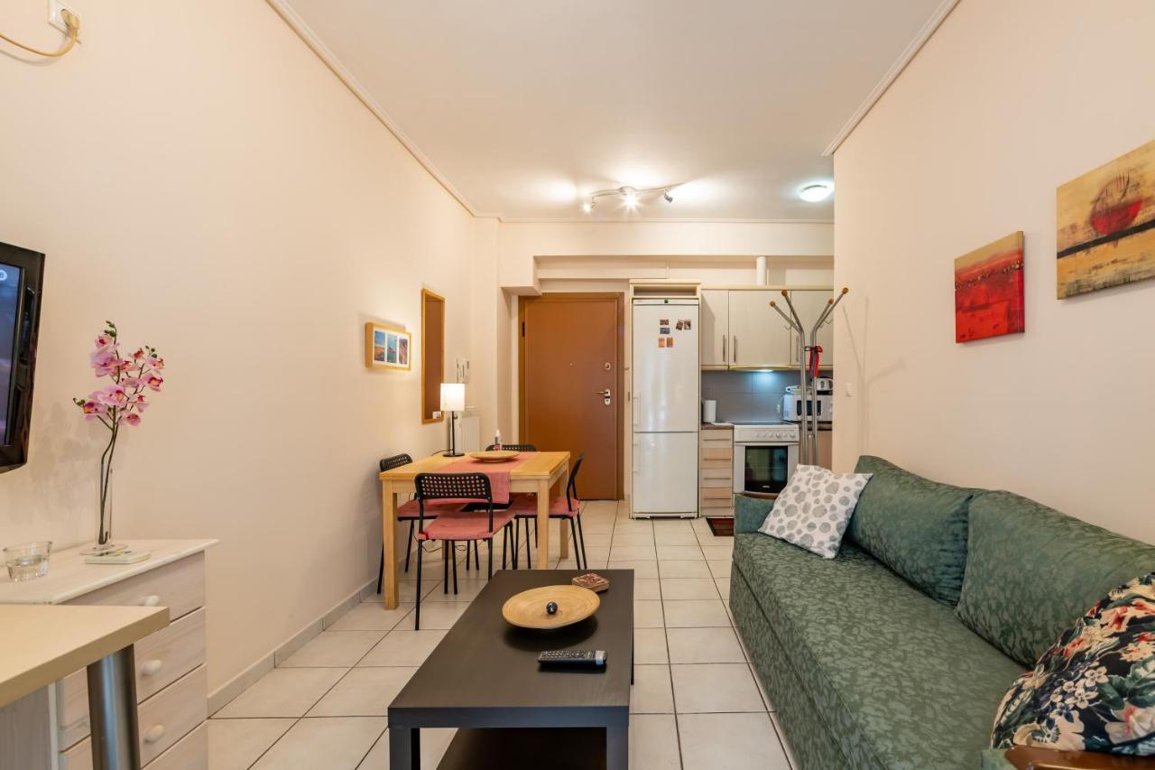 Flat In Excellent Location With Private Parking Lägenhet Aten Exteriör bild